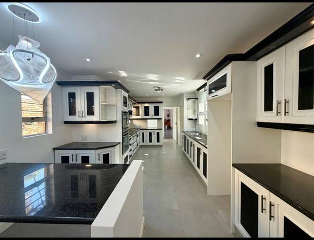 4 BEDROOM HOUSE FOR SALE IN HERRWOOD PARK